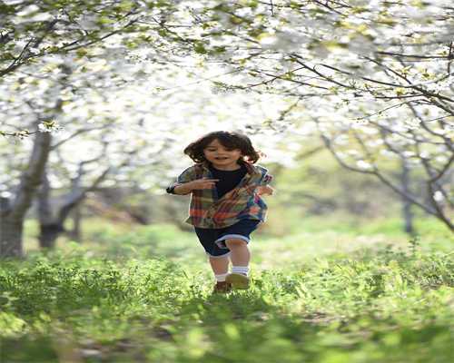 如何为宝宝选购适合的美丽甜馨？甜馨穿衣逐渐成为焦点