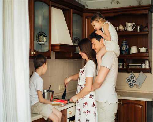 宝宝为什么会脚臭？如何预防宝宝脚臭呢？